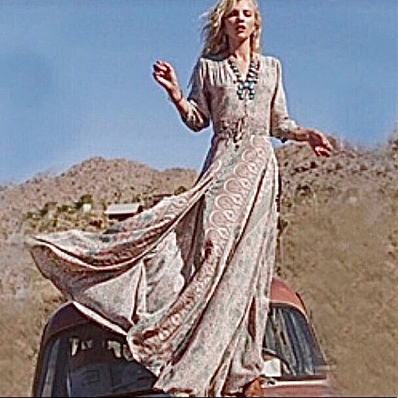 NEW! Boho dress /vintage western /chiffon/ button dress - Picture 3 of 10